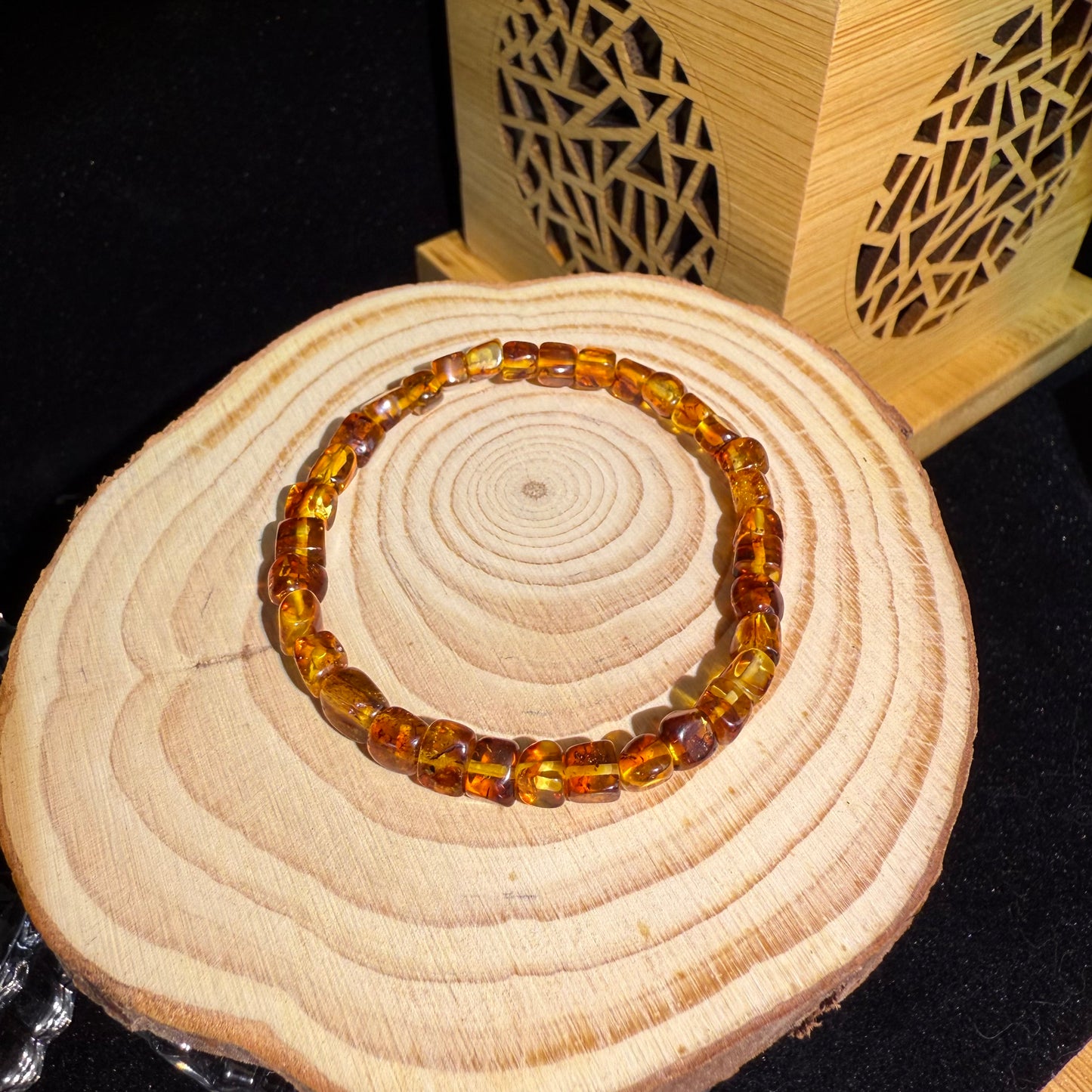 Natural Amber (Golden Horizon)